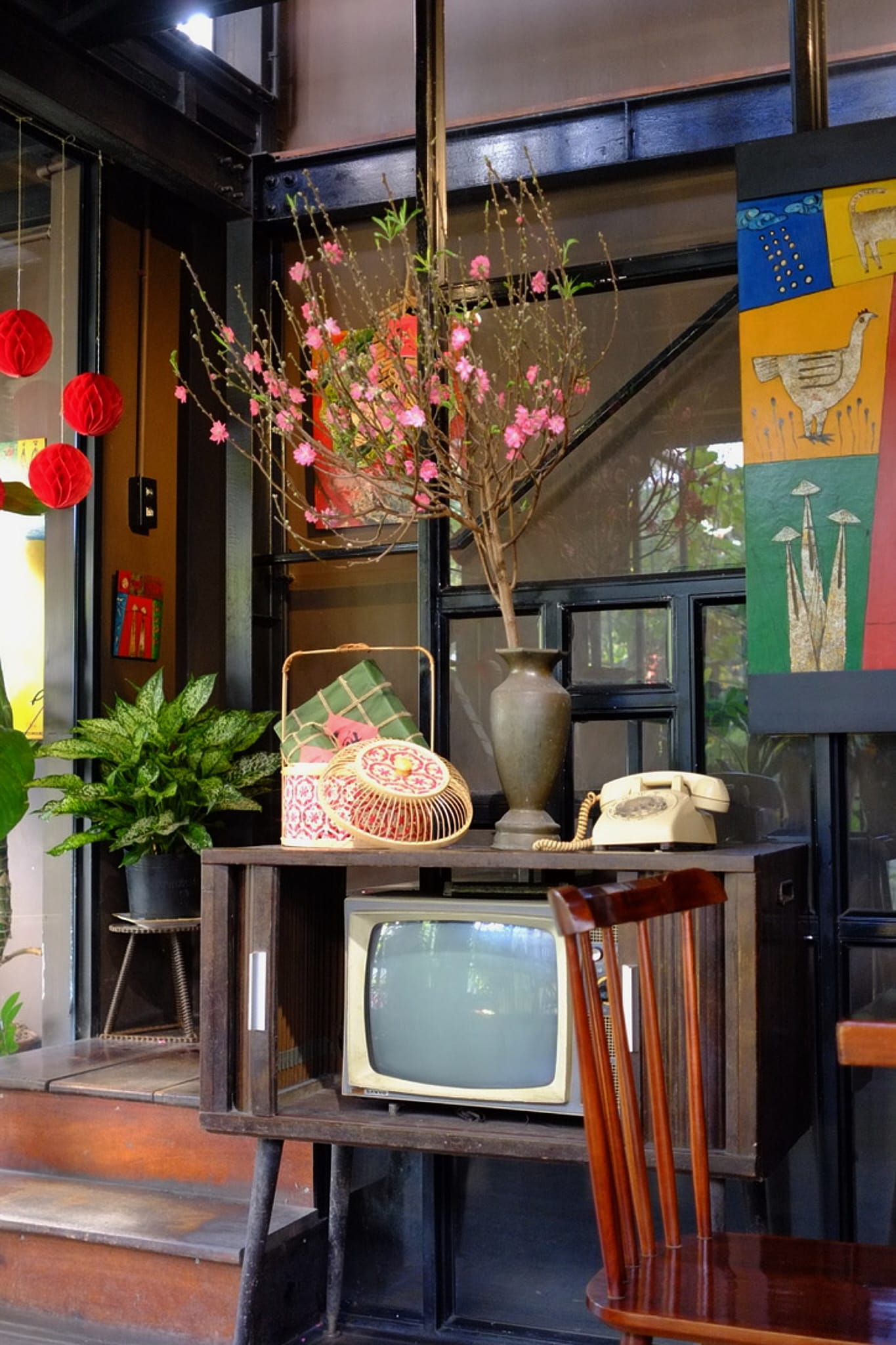 Phong cách “retro” đang dần lên ngôi vì càng ngày càng nhiều người trẻ muốn tìm về “quá khứ”