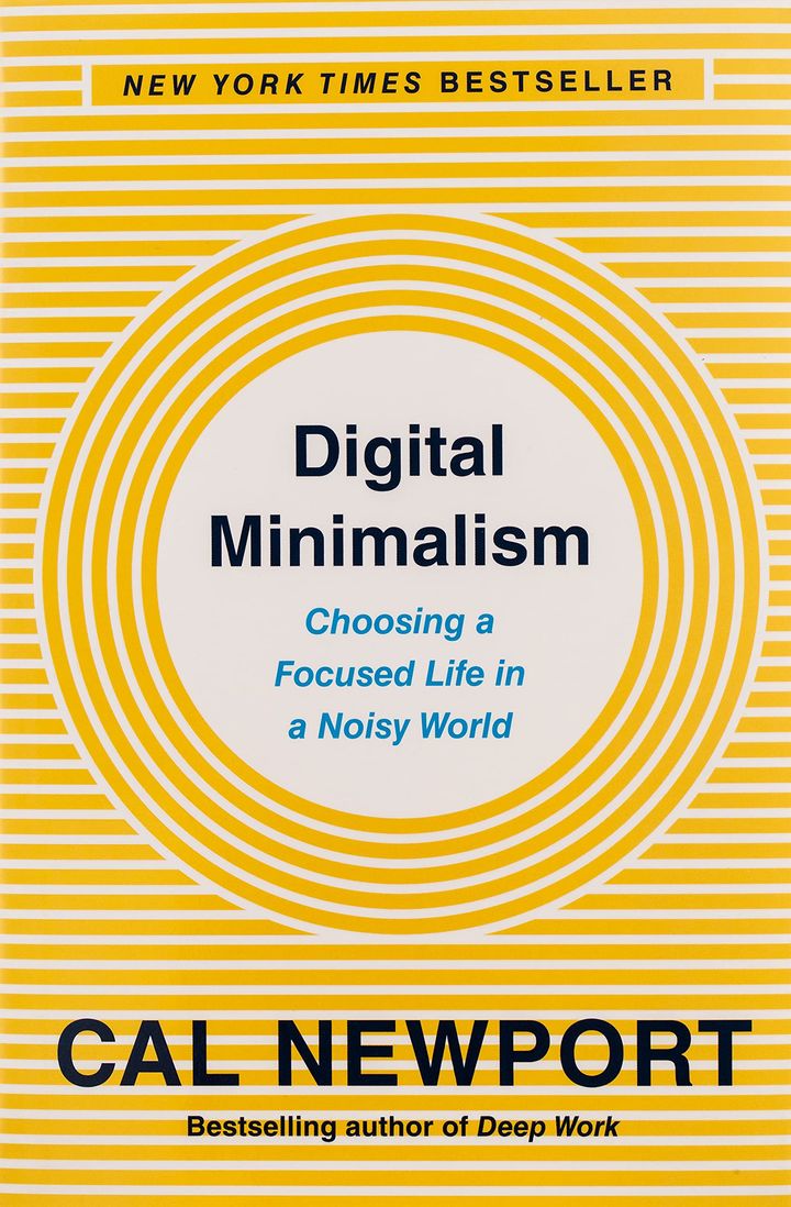 #010 Escape the noisy world - Cal Newport's “Digital Minimalism” Book Review